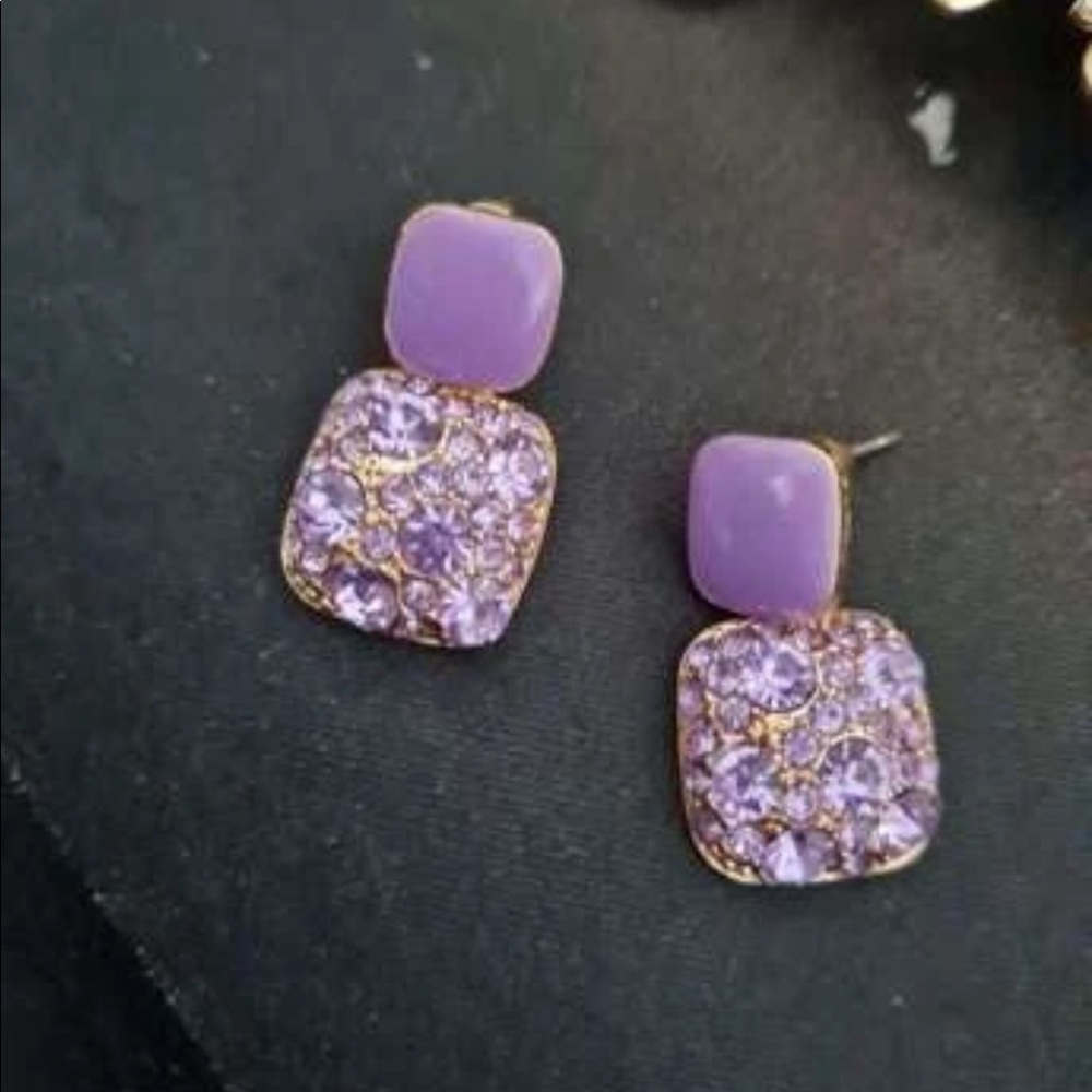 NEW Lavender Rhinestone Earrings - Picture 2 of 4
